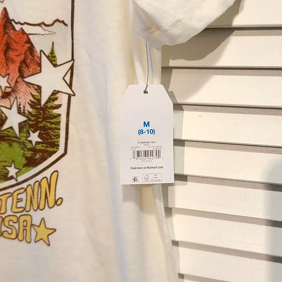 Tshirt NASHVILLE Tennessee Music City with imprinted guitar design NWT HP - Picture 4 of 4